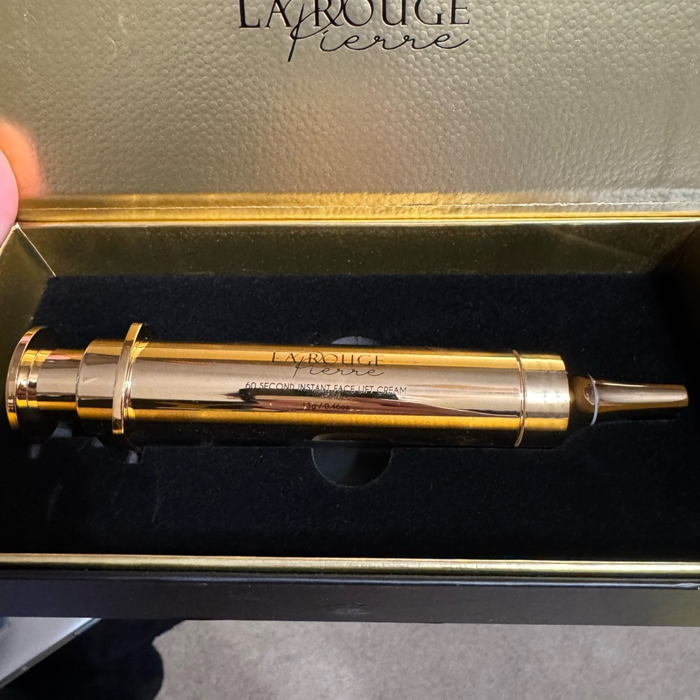 L'Rouge 60 Second Instant Face Lift